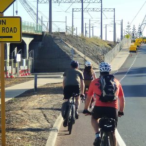 FreoTrafficBridge-ridersfrombehind FreoTrafficBridge-ridersfrombehind